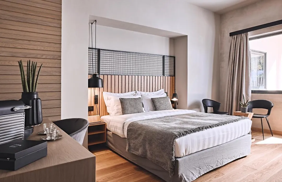 Cama Luxury Suites Glyfada-1